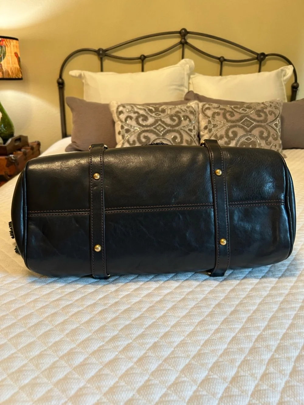 Dooney & Bourke Large Florentine Satchel in Black Black - Picture 4 of 12